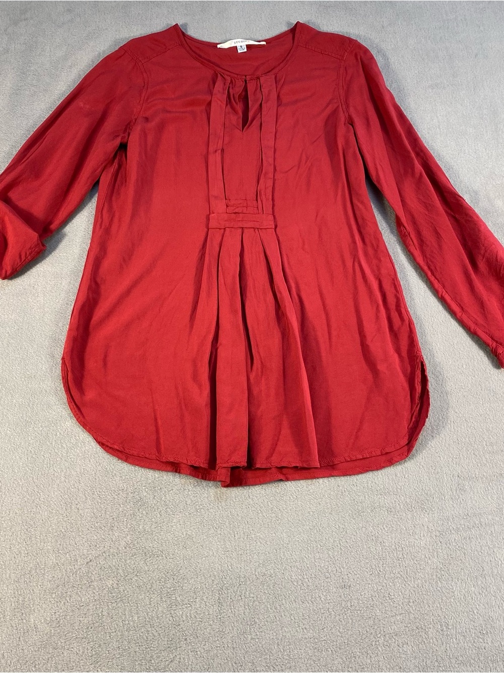 Studio M Women's Red Pleated Long-Sleeve Blouse, size S